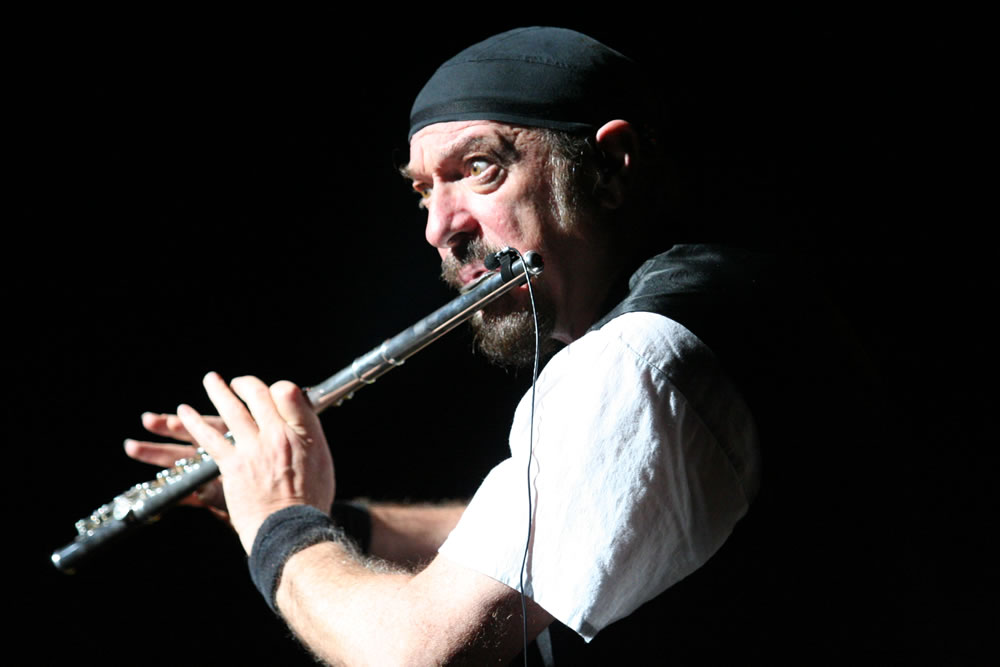Ian Anderson On Flute