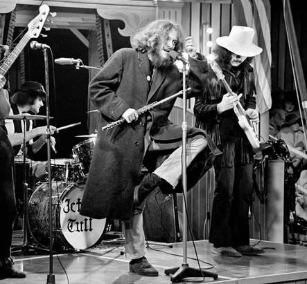 Jethro Tull 1969 with Tony Iommi on Guitar